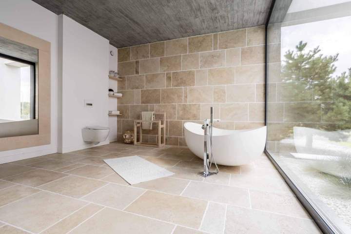 Baignoire salle de bains moderne Soulac-sur-Mer